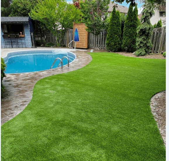 Artificial Grass Around Pools And Hot Tubs Safety Considerations And Design Ideas 4286