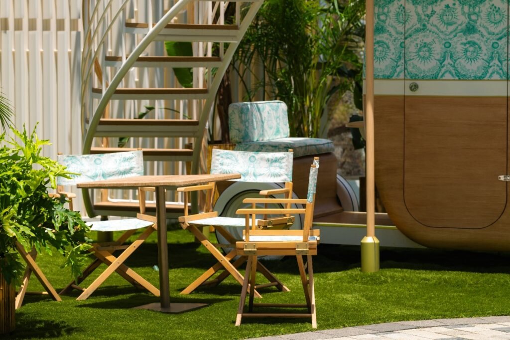 A patio with green turf
